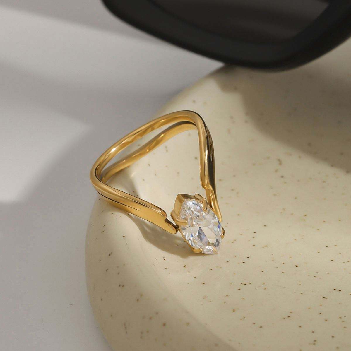 Stella Marquis Ring