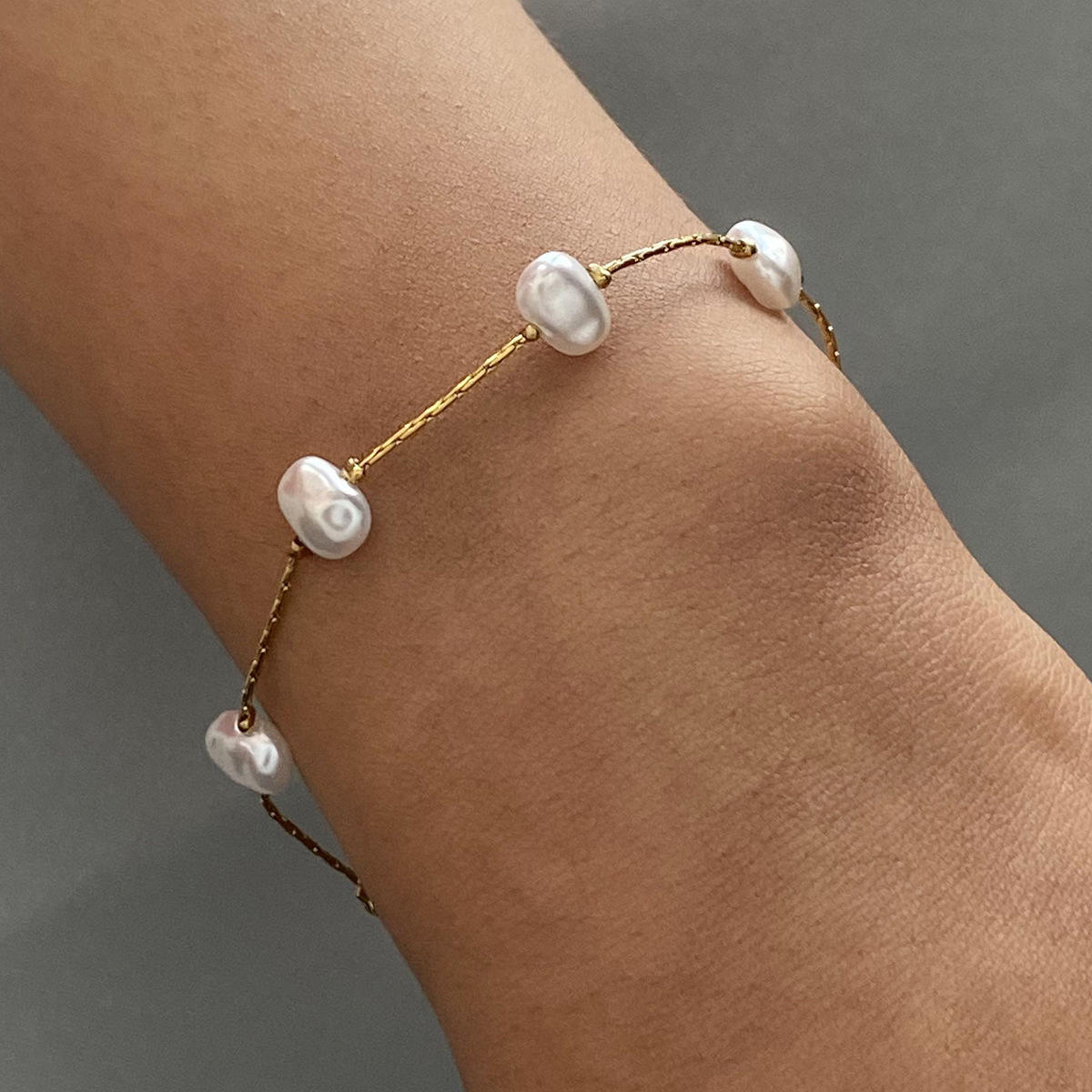 Pearl Dew Bracelet