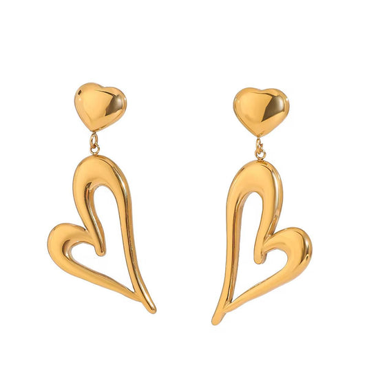 Amoré Curve Earrings