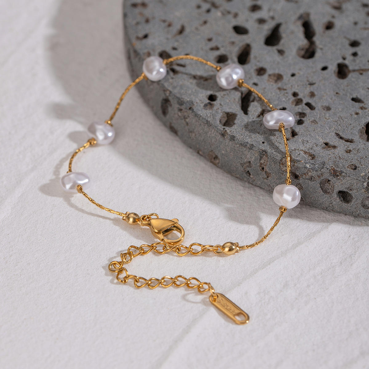Pearl Dew Bracelet