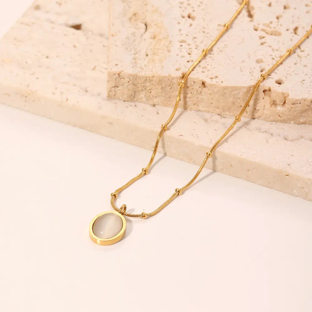 Oval Stone Pendant Necklace