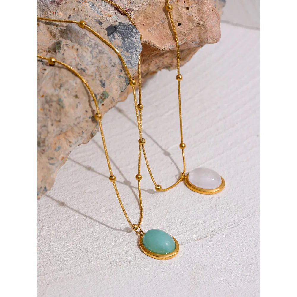 Oval Stone Pendant Necklace