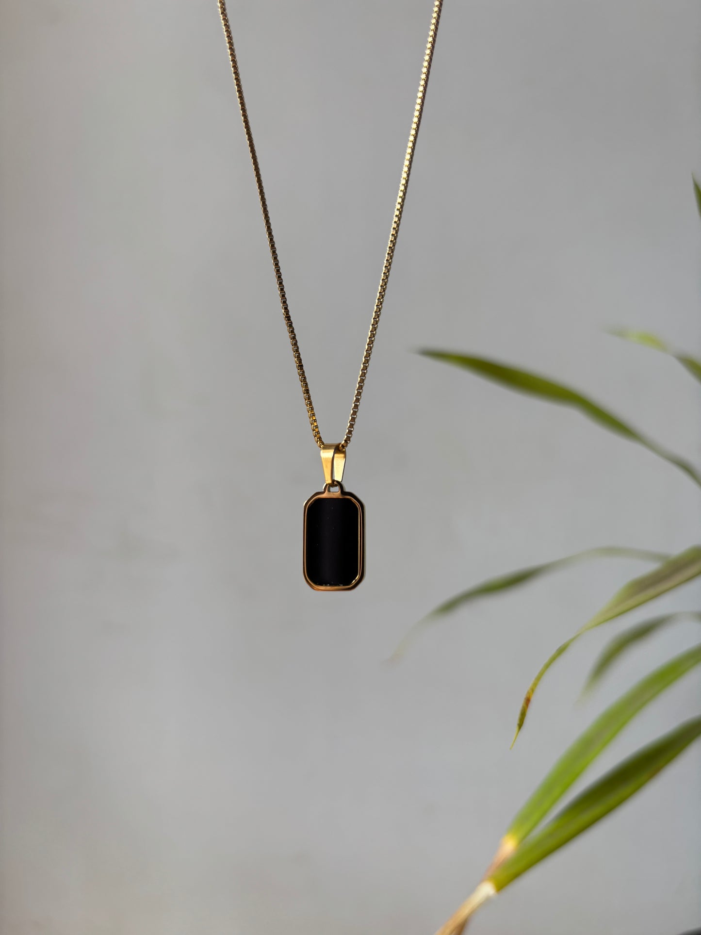 Noir Tag Necklace